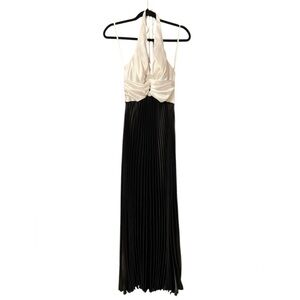 NWT Betsy & Adam Black & White Satin Rhinestone Halter Open Back Pleat Dress